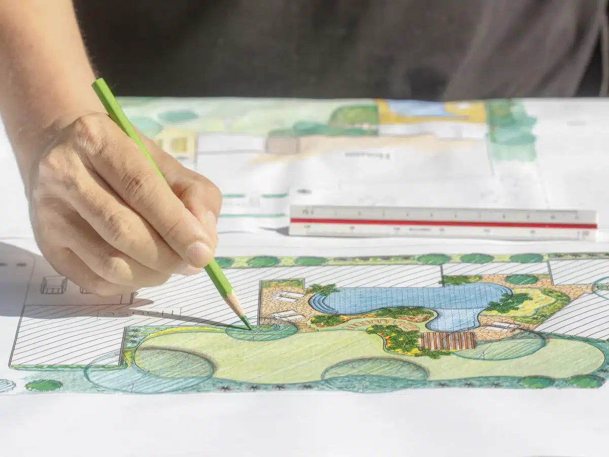 DEDDO Hovenier tekent plan voor nieuwe tuin